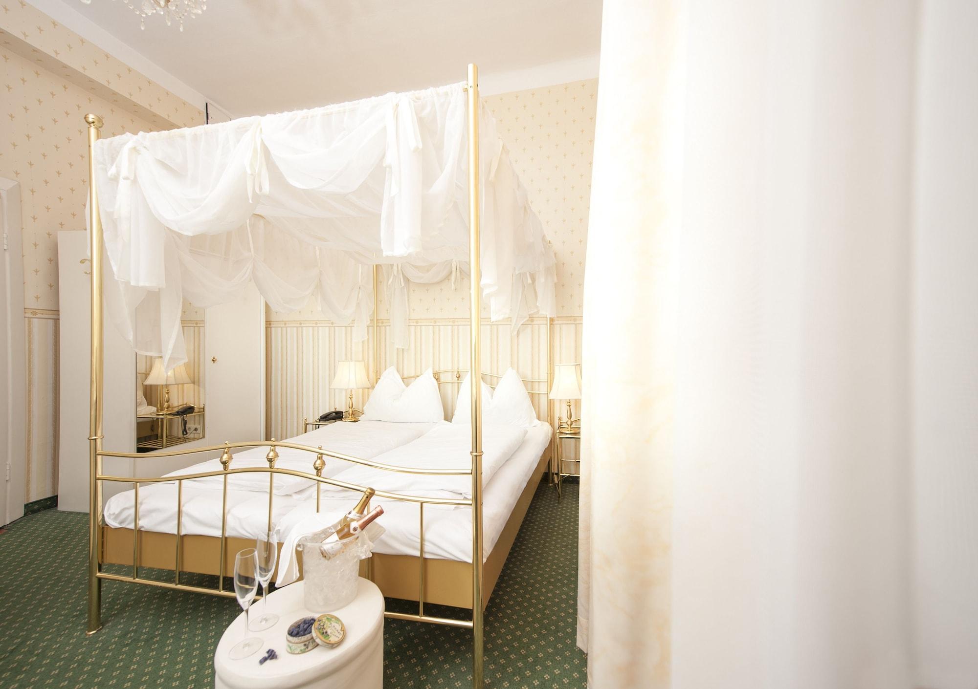 Hotel Boutique Kugel 3*